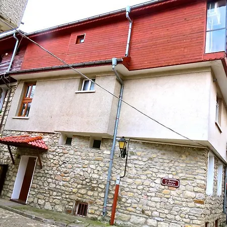 Family Lebed Hotel