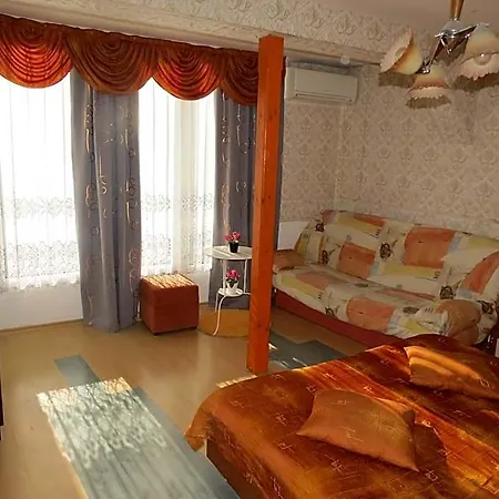 Family Lebed Hotel Nesebar